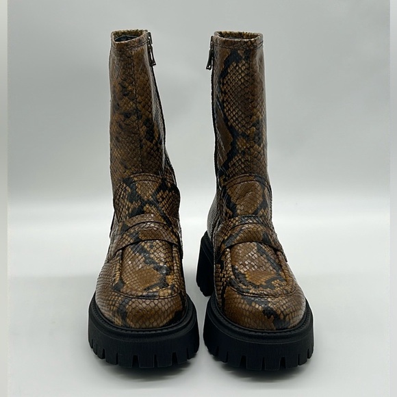 Free People Madison Snake Embossed Platform Ankle Boots Women’s 6 (EU 36.5) NWB - Picture 6 of 12